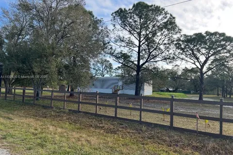 225 S Isora st, Clewiston FL 33440