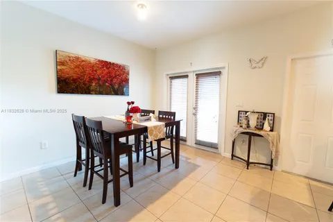 27961 SW 140th Ave, Homestead FL 33032