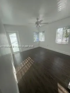 235 Salamanca Ave # 3, Coral Gables FL 33134