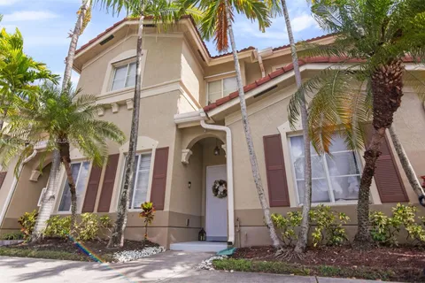10800 NW 82 ND TER # 3, Doral FL 33178