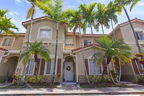 10800 NW 82 ND TER # 3, Doral FL 33178