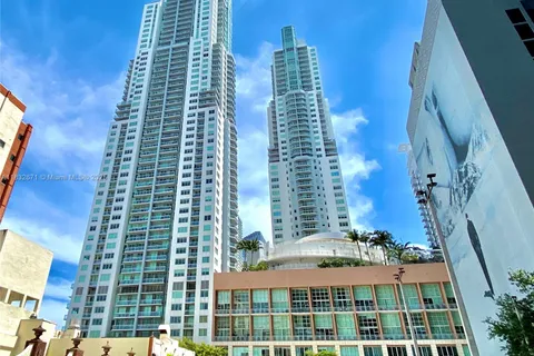 253 NE 2nd St # 1401, Miami FL 33132