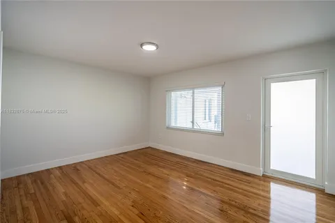 117 S Shore Dr # 8, Miami Beach FL 33141