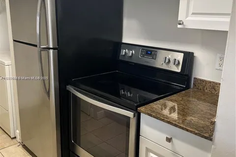 1263 SW 46th Ave # 2106, Pompano Beach FL 33069