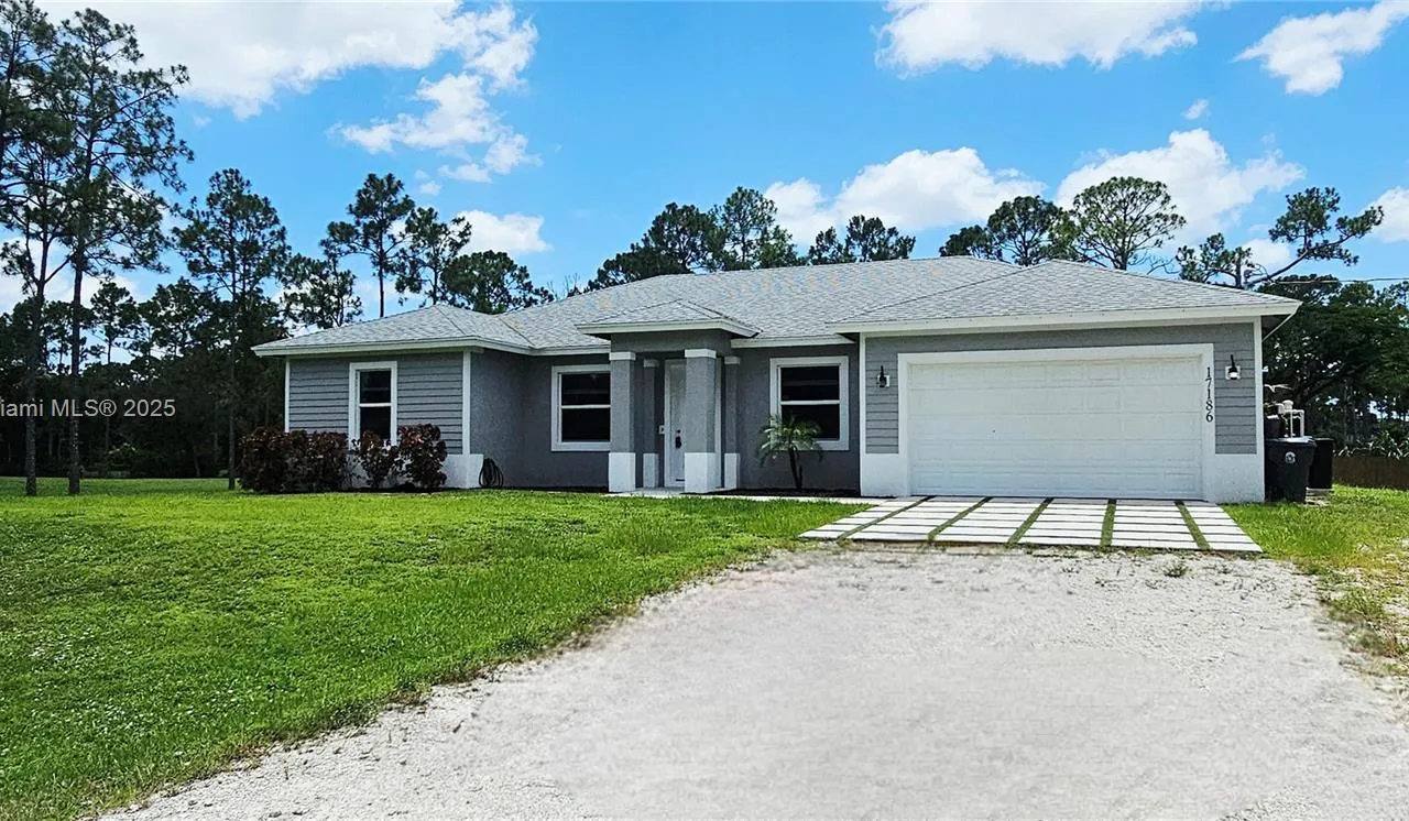 17186 N 84th CT, Loxahatchee FL 33470