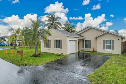 24920 SW 127th Ct, Homestead FL 33032