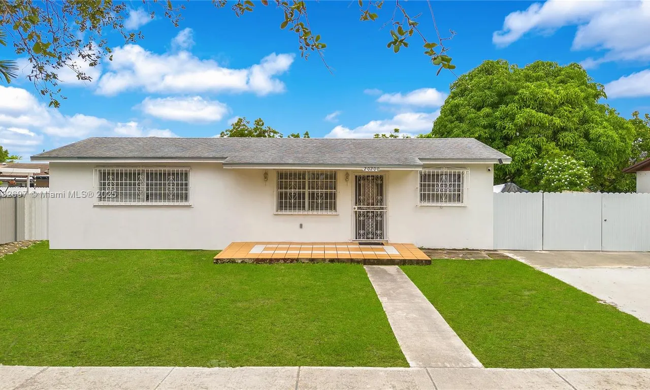 20200 SW 117th Ave # C, Miami FL 33177