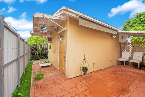 20200 SW 117th Ave # C, Miami FL 33177