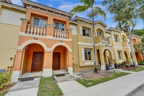 8993 SW 17th Ct, Miramar FL 33025