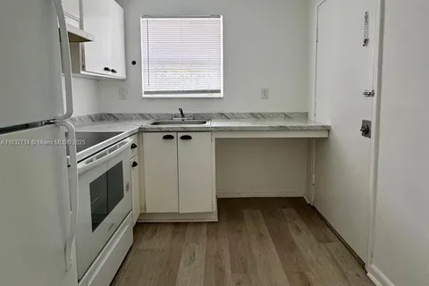 7611 NE 2nd Ct # 3, Miami FL 33138
