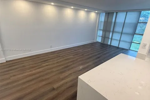 851 Three Islands Blvd # 209, Hallandale Beach FL 33009
