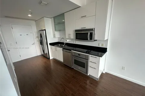 60 SW 13th St # 1919, Miami FL 33130