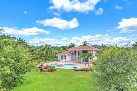 3200 LAKE RIDGE LANE, Weston FL 33332