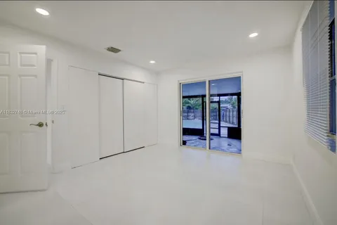 1101 NW 14th Ct, Fort Lauderdale FL 33311
