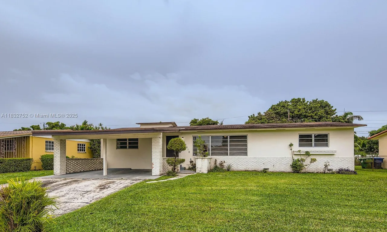 15610 NW 2nd Ct, Miami FL 33169