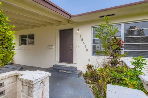 15610 NW 2nd Ct, Miami FL 33169