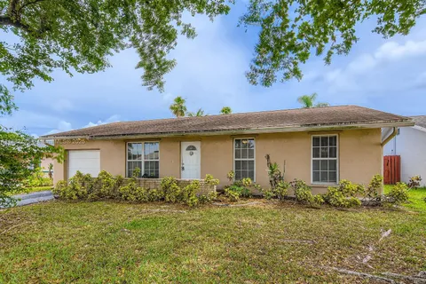 11035 NW 27th St, Sunrise FL 33322