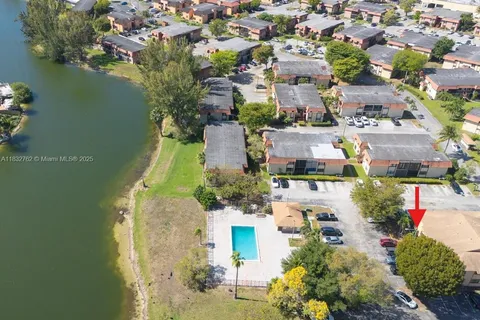 6605 W 26th Dr # 12, Hialeah FL 33016