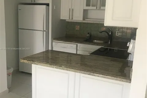 3551 SW 9th Ter # 206, Miami FL 33135