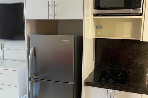 19201 Collins Ave # 717, Sunny Isles Beach FL 33160