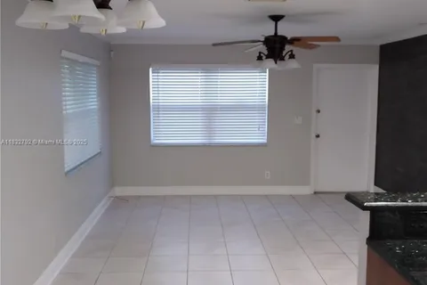 3856 S Cir Dr # 1, Hollywood FL 33021