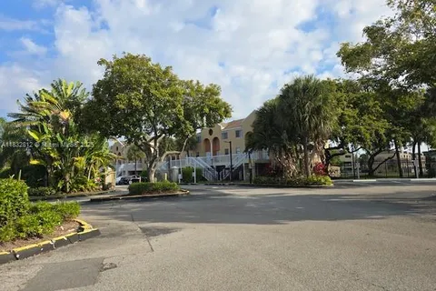 5200 NW 31st Ave # 23, Fort Lauderdale FL 33309
