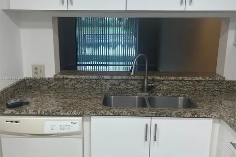 5200 NW 31st Ave # 23, Fort Lauderdale FL 33309