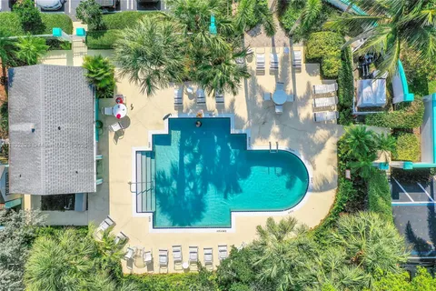 2699 NE 15th St, Pompano Beach FL 33062
