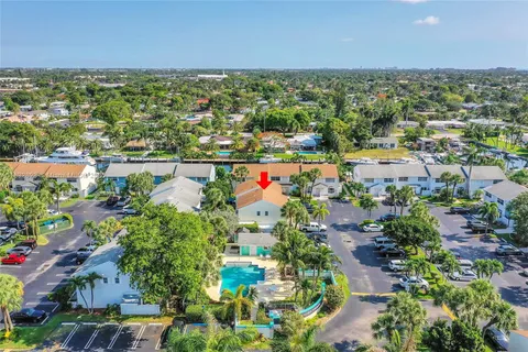 2699 NE 15th St, Pompano Beach FL 33062
