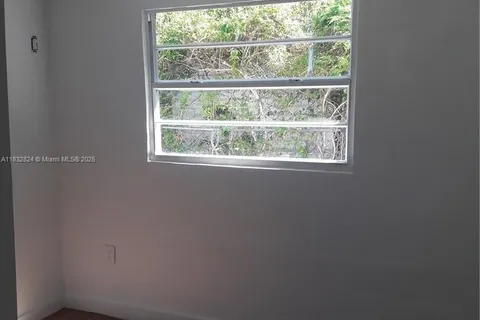 1774 NW 62nd Ter, Miami FL 33147