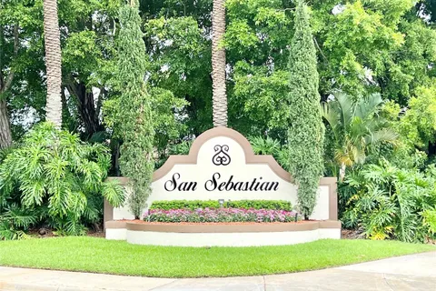 1524 Coronado Rd # 35, Weston FL 33327