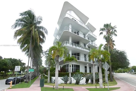 2001 Meridian Ave # 525, Miami Beach FL 33139