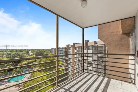 1200 Saint Charles Pl, Pembroke Pines FL 33026
