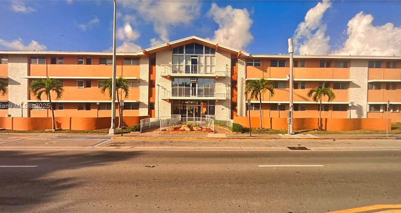 3881 W Flagler # 305, Miami FL 33134