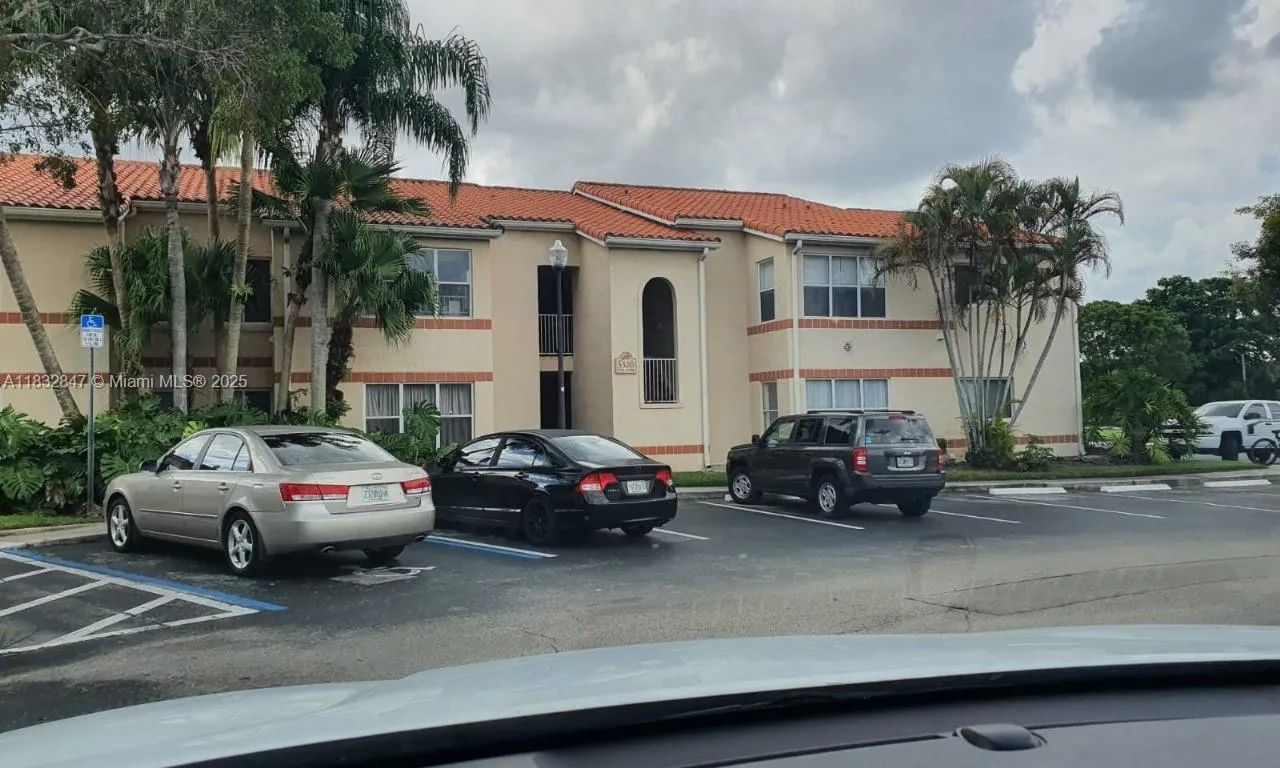 3320 N Pinewalk Dr N # 1715, Margate FL 33063
