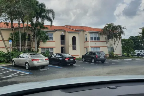 3320 N Pinewalk Dr N # 1715, Margate FL 33063