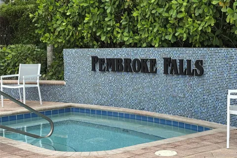 13317 NW 15th Ct, Pembroke Pines FL 33028