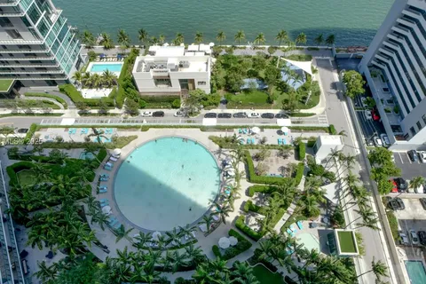 480 NE 31st St # 3205, Miami FL 33137