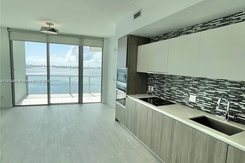 2900 NE 7th Ave # 2706, Miami FL 33137