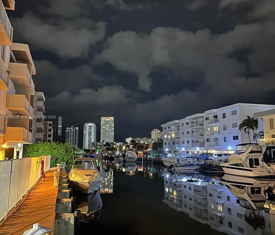3716 NE 168th St # 202, North Miami Beach FL 33160