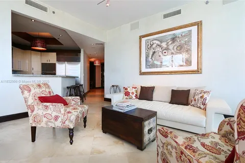 100 S Pointe Dr # 601, Miami Beach FL 33139
