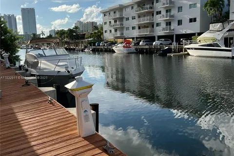 3716 NE 168th St # 303, North Miami Beach FL 33160