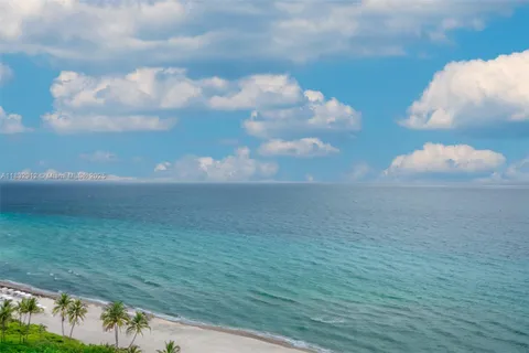 3180 S Ocean Dr # 1703, Hallandale Beach FL 33009
