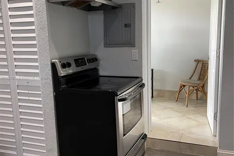 19700 SW 302nd St, Homestead FL 33030
