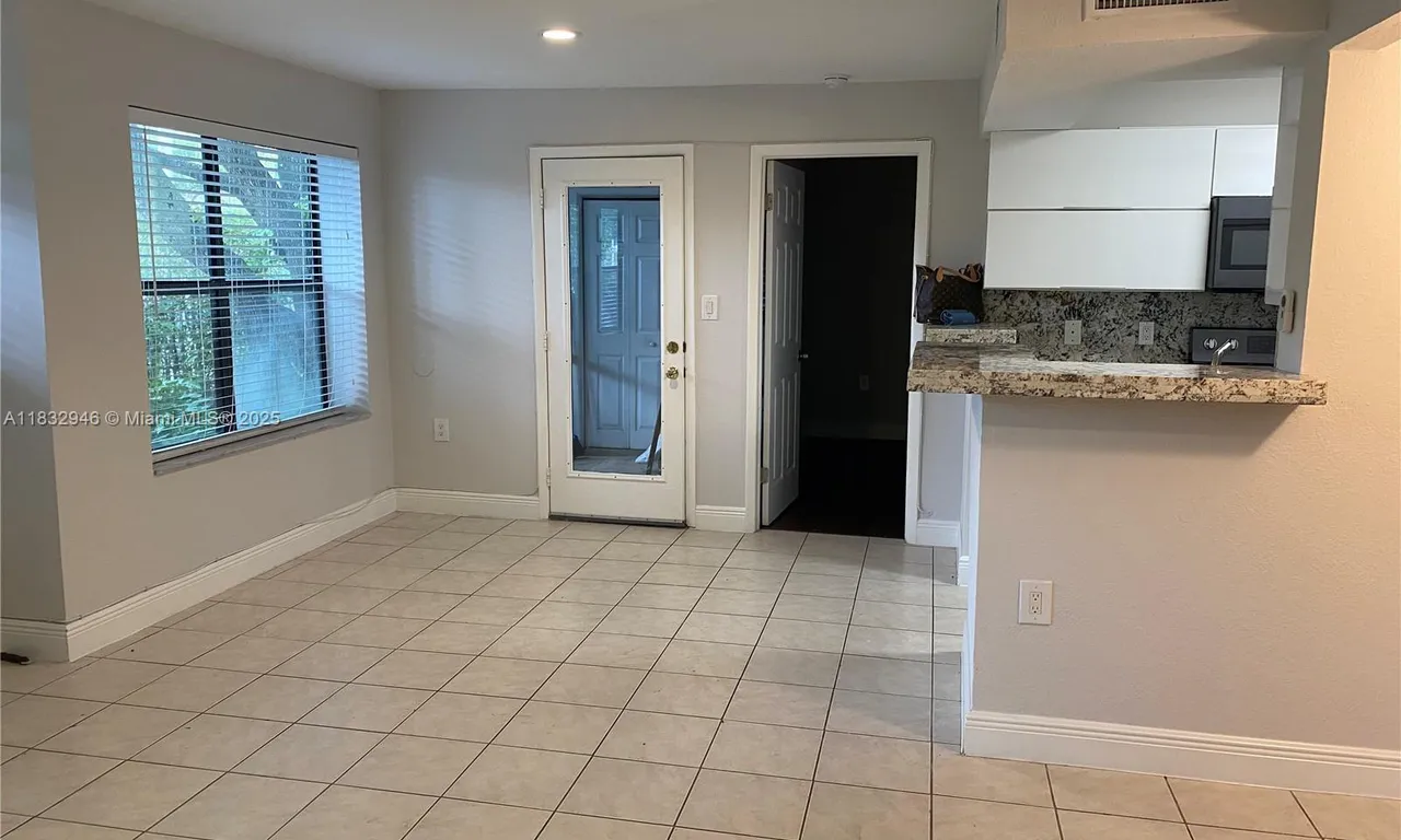 15661 SW 104th Ter # 3112, Miami FL 33196