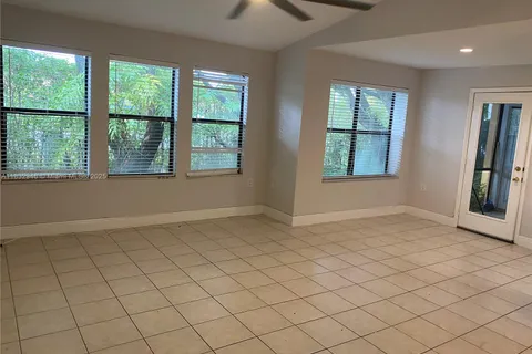 15661 SW 104th Ter # 3112, Miami FL 33196