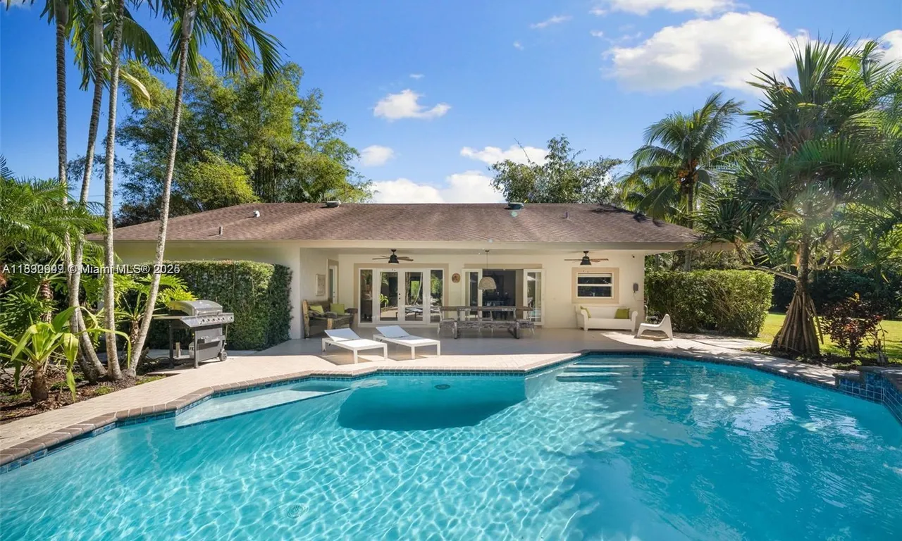 6411 185th way, Southwest Ranches FL 33332