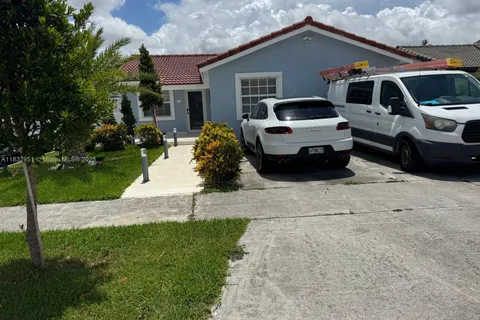 1521 SW 138th Ave, Miami FL 33184