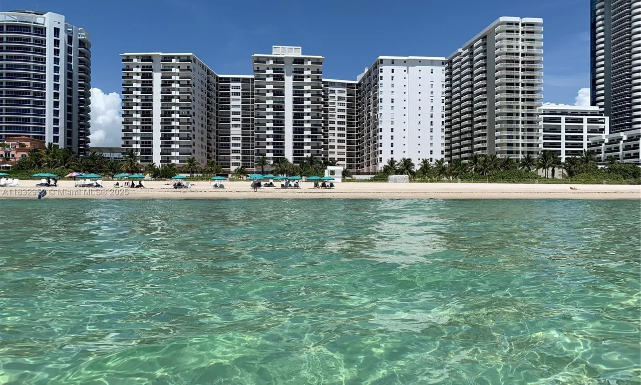 6039 Collins Ave # 529, Miami Beach FL 33140