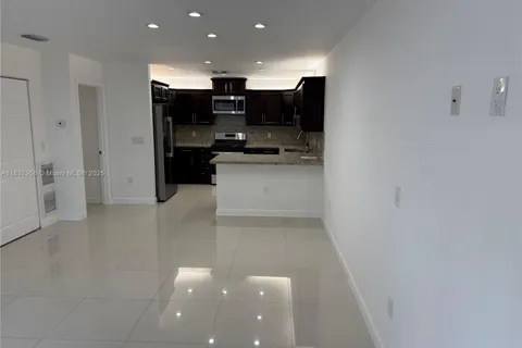 214 NE 108th St, Miami FL 33161